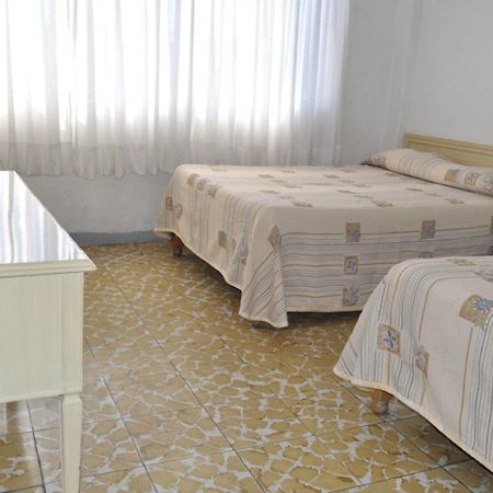 Hotel Viena Irapuato Zewnętrze zdjęcie